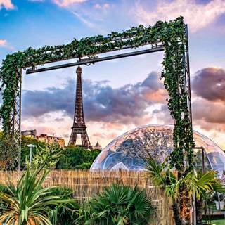 Eiffel Tower 2022 wallpaper