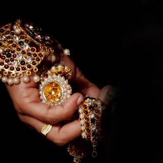 Jewellery model wallpaper