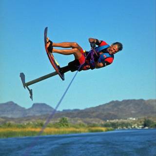 Waterskiing wallpaper