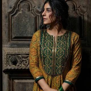 Isha Talwar 4k Android wallpaper