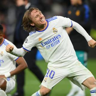 Real Madrid LaLiga Champions 2022 wallpaper