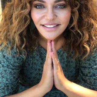 Didem Balcin wallpaper