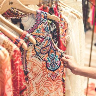 Fashion dress wallpaper