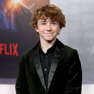 Walker Scobell wallpaper