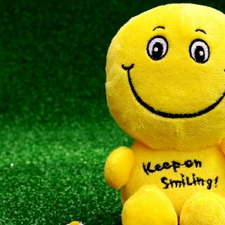 Keep smile wallpaper