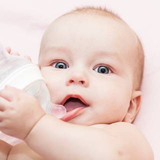 Baby bottle wallpaper