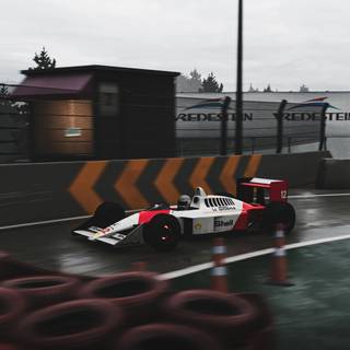 McLaren Honda MP4/4 wallpaper