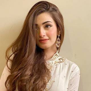 Nawal Saeed wallpaper