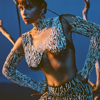 Nathy Peluso wallpaper