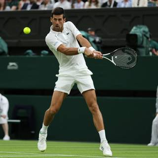 Djokovic 2022 wallpaper