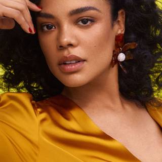 Tessa Thompson aesthetic wallpaper