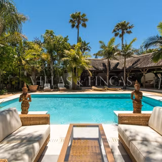 Beach hotel wallpaper