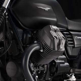 Moto Guzzi V7 wallpaper