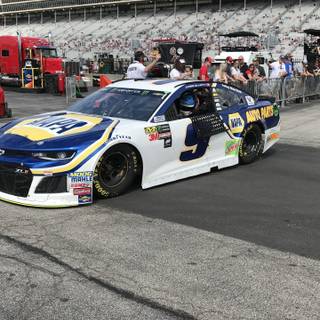 Chase Elliot 2022 phone wallpaper