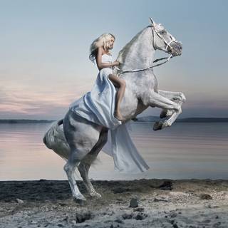 Women and horse wallpaper