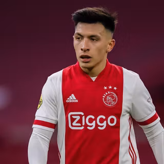 Lisandro Martinez wallpaper