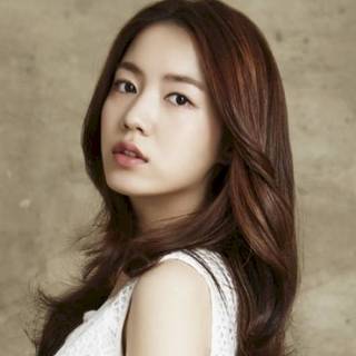 Ryu Hwa-young wallpaper