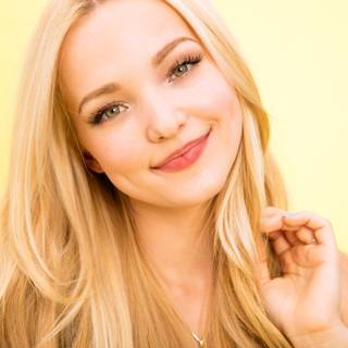 Dove Cameron 2023 wallpaper
