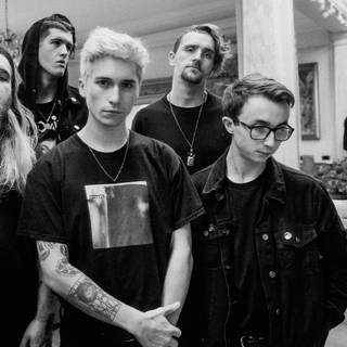 Holding Absence wallpaper