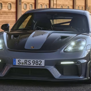 Porsche 718 GT4 RS 2022 wallpaper