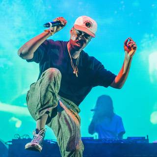 Rejjie Snow wallpaper