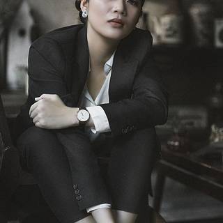 Business women aesthetic wallpaper