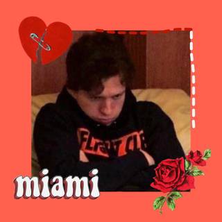 Tom Holland cute wallpaper