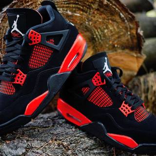 Thunders Shoes wallpaper