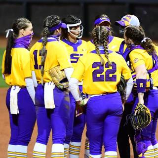 LSU Tigers softball wallpaper