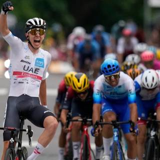 Pogacar Tour De France Champion 2022 wallpaper