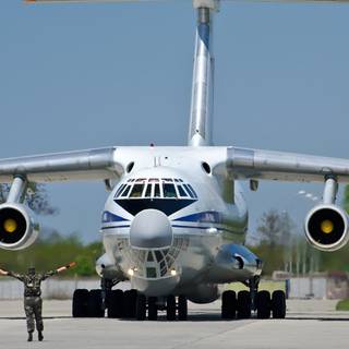 Ilyushin Il-76 wallpaper