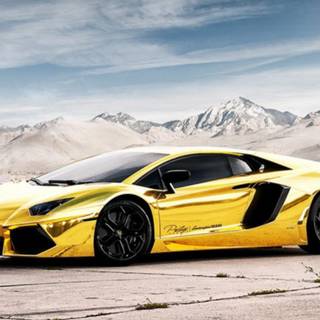 Lamborghini Aventador gold wallpaper