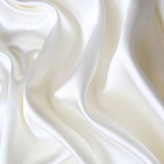 White cloth wallpaper