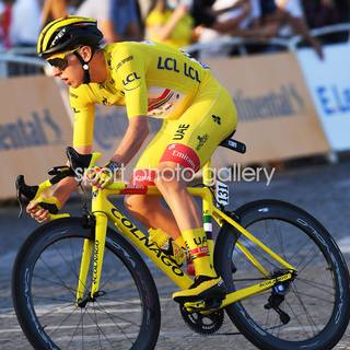 Tadej Pogačar wallpaper