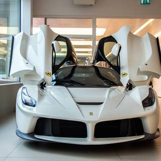 Ferrari LaFerrari white wallpaper