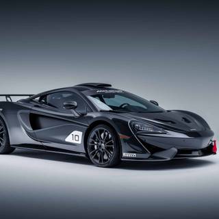 Black McLaren 4k wallpaper