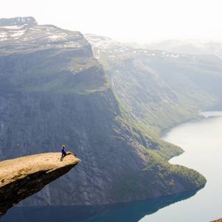 Mountain cliff wallpaper