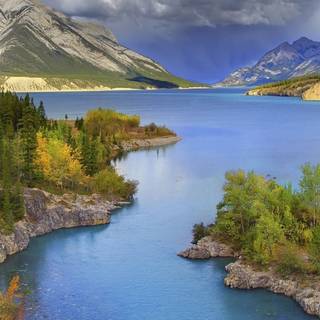 Canada iPhone wallpaper