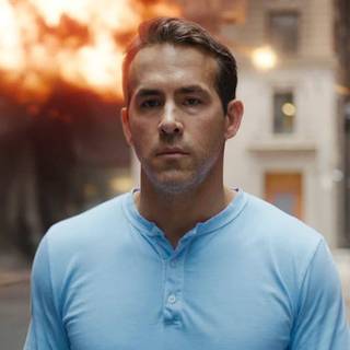 Free Guy movie desktop wallpaper