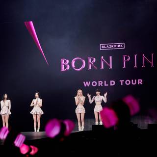 Blackpink 2022 concert wallpaper