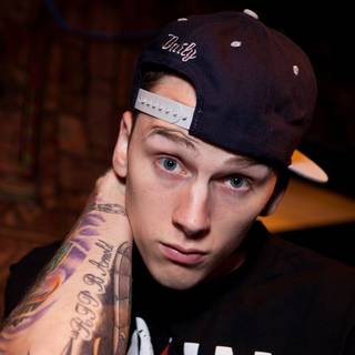 Machine Gun Kelly desktop wallpaper