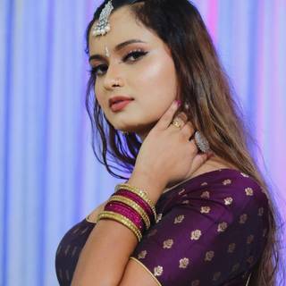 Neelam Giri wallpaper