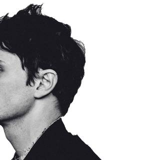 Evan Peters black aesthetic wallpaper