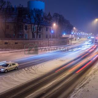 Winter car lights night wallpaper