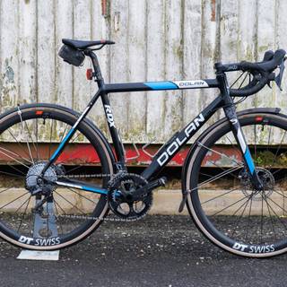 Winter bicycle wallpaper