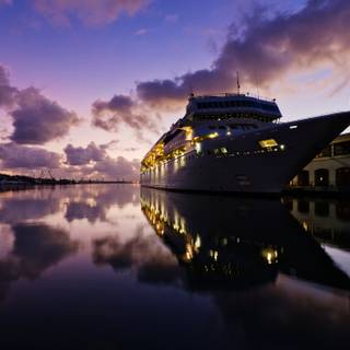 Caribbean cruise ship wallpaper