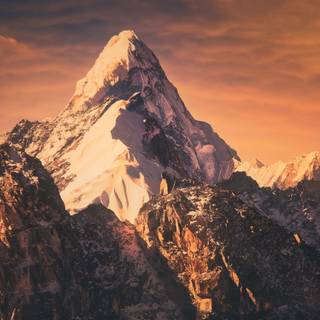 Ama Dablam wallpaper