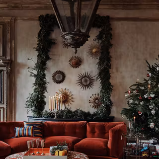 House Christmas tree wallpaper