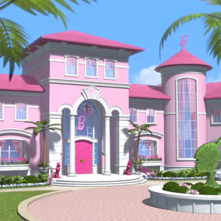 Barbie house wallpaper