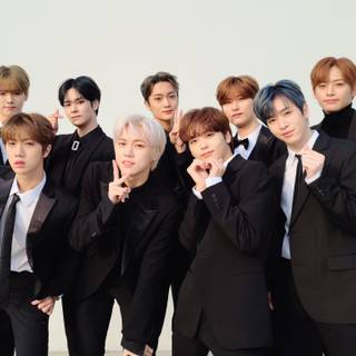 Enhypen logo computer wallpaper